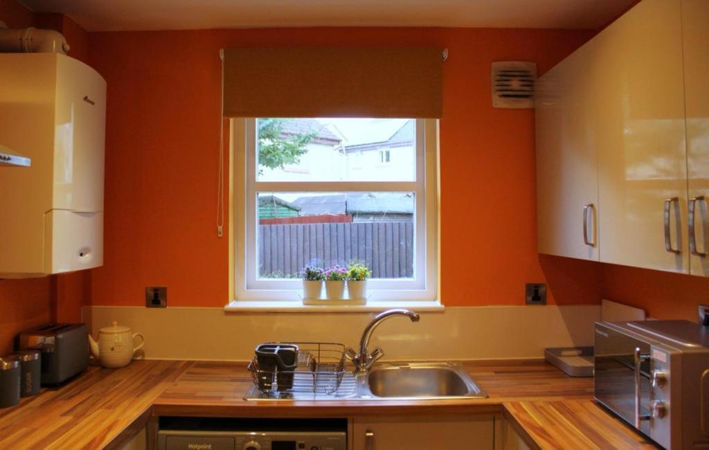 Cheery Craigie Ground Floor Apartment Perth Exteriör bild